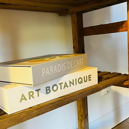 Uilehoeve Aan De Waal 公寓