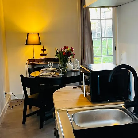 Uilehoeve Aan De Waal Zennewijnen